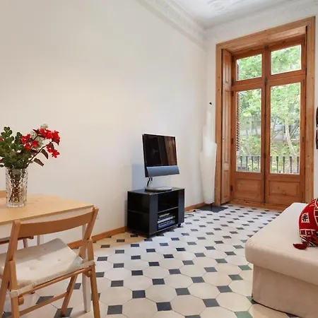 Private Studio Arc De Triompf Ac And Wifi Apartment *