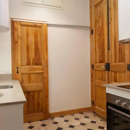 Private Studio Arc De Triompf Ac And Wifi Apartment Barcelona